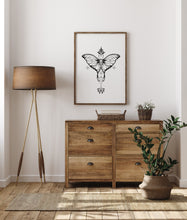 Load image into Gallery viewer, Lunar Moth